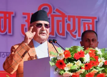 बालेनलाई ओलीले भने – दम्भ र घमण्डले मान्छेलाई बिगार्छ