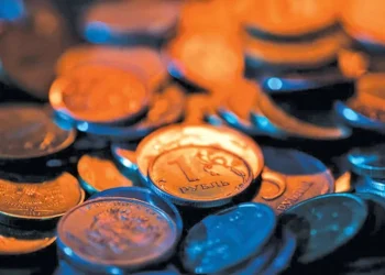 रूसी आर्थिक वृद्धिदर सुस्त हुने गभर्नरको चेतावनी