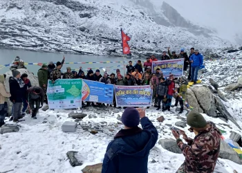 हिमताल खोज्दै मनाङका स्थानीय तह