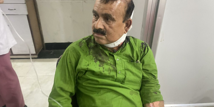 कांग्रेस सहमहामन्त्री महेन्द्र यादवमाथि खुकुरी प्रहार, श्यामबाबु सापकोटा पक्राउ