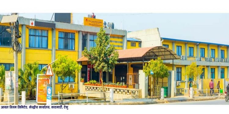 निर्धारित तौलभन्दा बढि क्षमताका सिलिण्डर विक्री वितरण तत्काल रोकियोस्– निगम