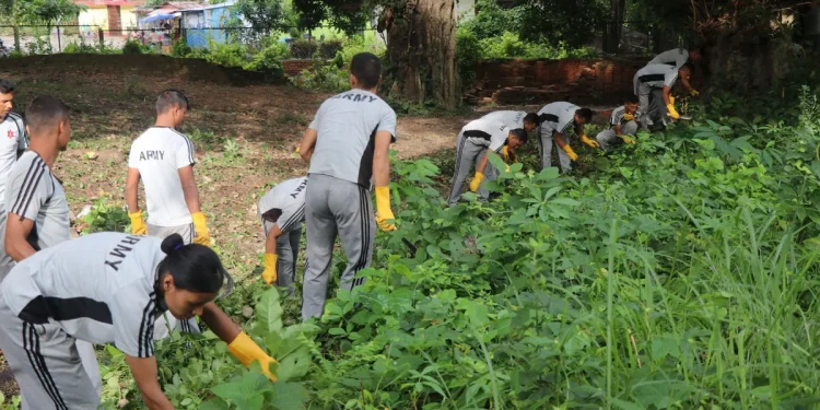 तिलौराकोट प्राचीन दरबार क्षेत्रमा सरसफाइ