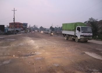 चिनियाँ कम्पनिको लापरवाहीः नारायणगढ–बुटवल सडकखण्डको कन्तबिजोग (तस्विरमा)