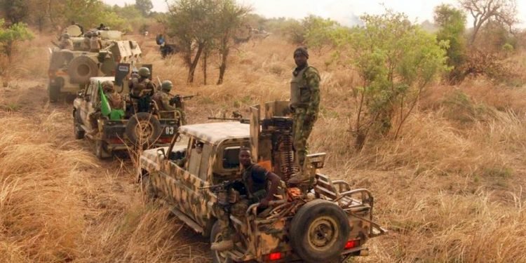 नाइजेरियाली सेनाद्वारा ३१ बन्दूकधारी मारिए