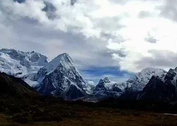 बाह्य र आन्तरिक पर्यटकको रोजाइमा कञ्चनजङ्घाको काख