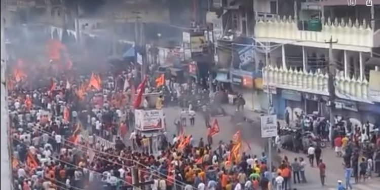 नेपालगञ्जमा कर्फ्यू उल्लङ्घन गर्दै प्रदर्शन जारी