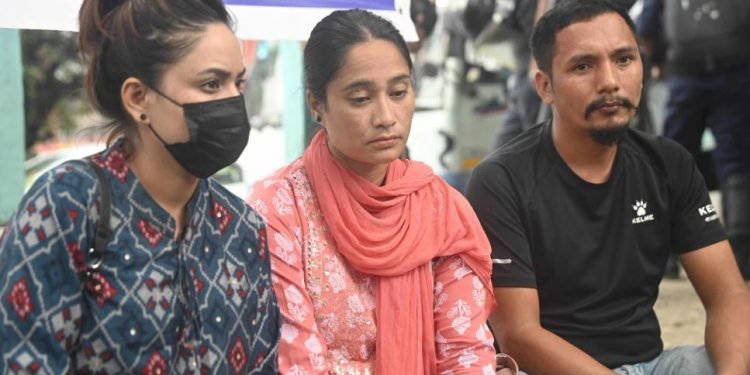 रिगललाई जेलमै राख्नुपर्ने माग गर्दै भारतीले थालिन अनशन