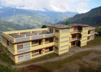 अन्नपात र गाईभैँसी बेचेर विद्यालय पुनःनिर्माण