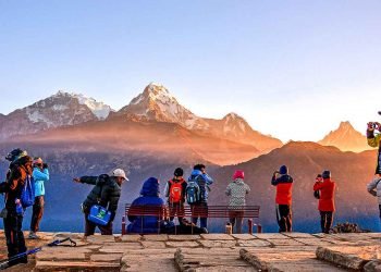 नेपाल भित्रने पर्यटकको संख्यामा वृद्धि, नौ महिनामा भित्रिए ८ लाख पर्यटक