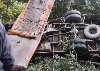 शैक्षिक भ्रमणको बस दुर्घटना हुँदा एकको मृत्यु, ३७ घाइते
