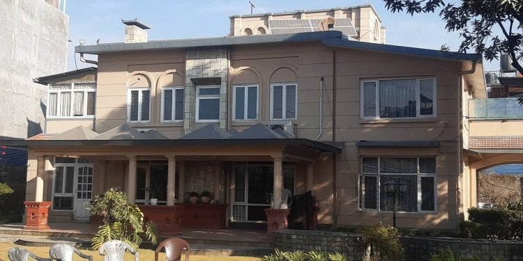 नेपाली कांग्रेसको पदाधिकारी बैठक बस्दै