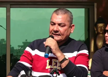 प्रचण्ड र ओलीको घर घेर्छौँः दुर्गा प्रसाईँ