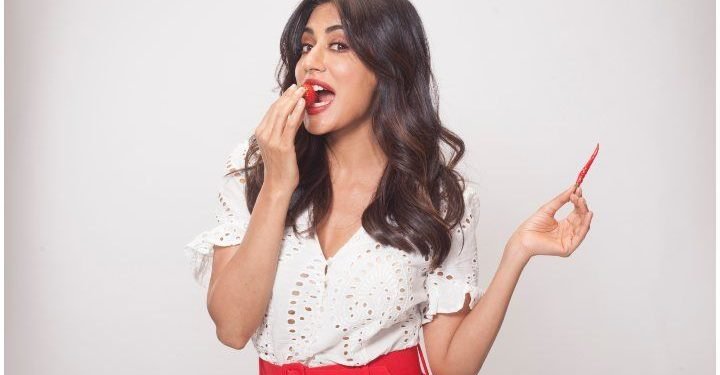 ‘र्यागिङ’ को कारण ‘हिरोइन’ बनेकी चित्रांगदा सिंह (फोटोफिचर)