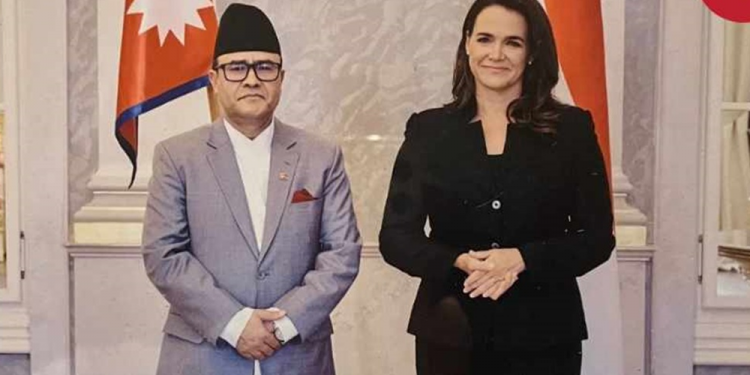 हंगेरीका राष्ट्रपतिसमक्ष राजदूत खड्काले प्रस्तुत गरे ओहोदाको प्रमाणपत्र