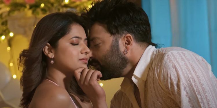 ‘नशा’मा रोमान्टिक देखिए आर्यन र केकी