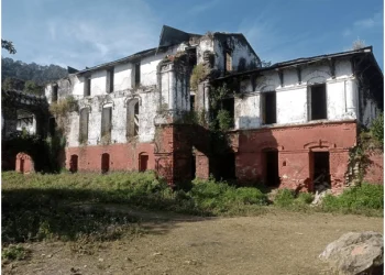 संरक्षण अभावमा जीर्ण बन्दै गर्भा दरबार
