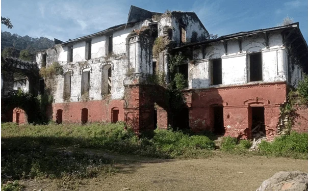 संरक्षण अभावमा जीर्ण बन्दै गर्भा दरबार