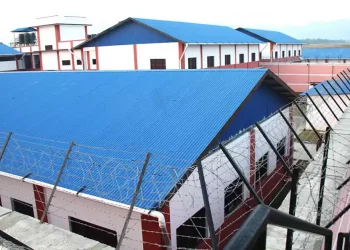 कारागारमा कैदीबन्दीको पिडा: दिउँसोमा उभिने ठाउँ छैन, रात कसरी बिताउने ?