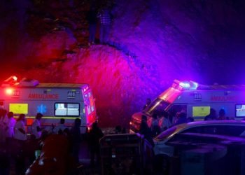 उत्तराखण्डमा सुरुङमा फसेका ४१ कामदारको १६ दिनपछि सकुशल उद्धार