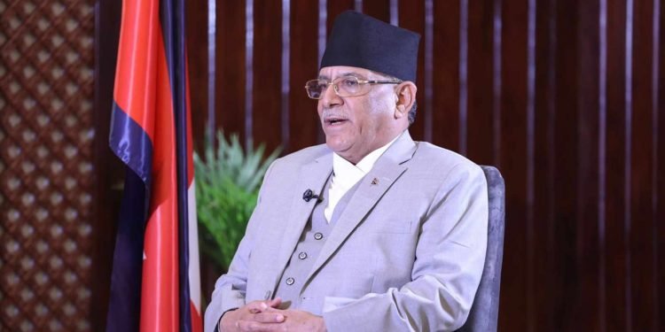 प्रधानमन्त्री प्रचण्ड भन्छन्– कुनै पनि शक्तिले देउवा र मलाई दुई ठाउँमा पार्ने देख्दिनँ