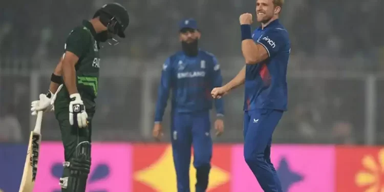 पाकिस्तानमाथि ईङल्याण्डको सान्त्वना जित