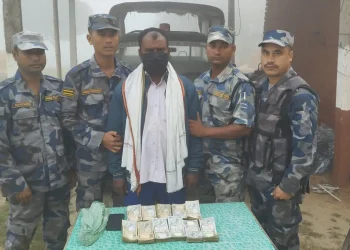 श्रोत नखुलेको नेपाली रुपैयाँसहित एक जना नियन्त्रणमा
