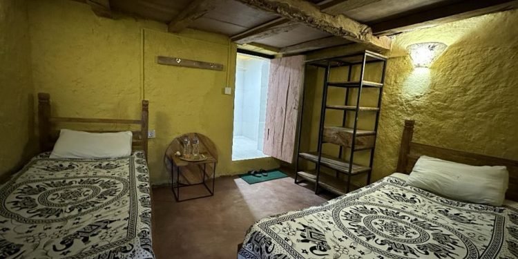 चेपाङ गाउँमा घरबास सञ्चालन