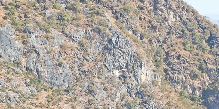 डेढ दशकदेखि बन्द ढुङ्गाखानी सञ्चालनको माग