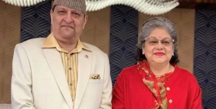 पूर्वराजा ज्ञानेन्द्र शाह र रानी कोमल शाहले नेपालको पश्चिम क्षेत्र र मध्य क्षेत्रको भ्रमण गर्ने