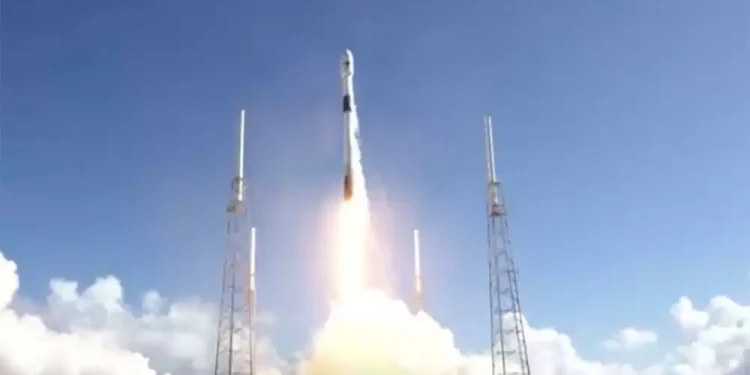 दक्षिण कोरियाले पनि गर्यो जासुसी उपग्रहको सफलतापूर्वक प्रक्षेपण