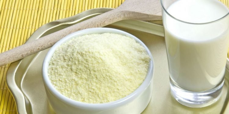 दुग्ध विकास बोर्डले हेटौँडामा धुलो दूधको उत्पादन गर्दै