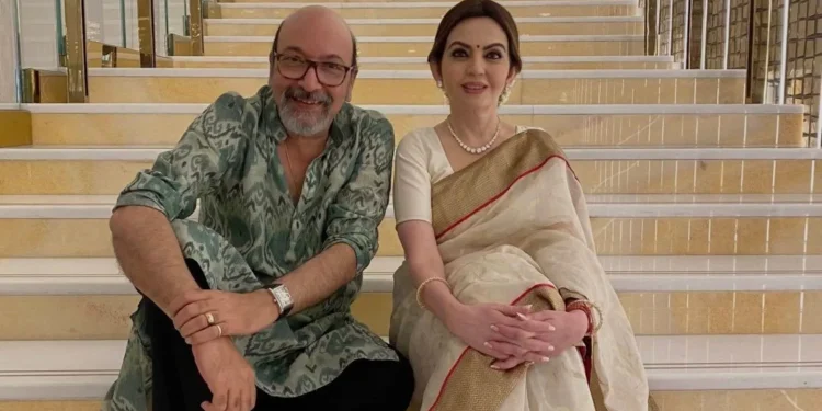 महिनामा कति कमाउँछन् निता अम्बानीको मेकअप आर्टिस ?