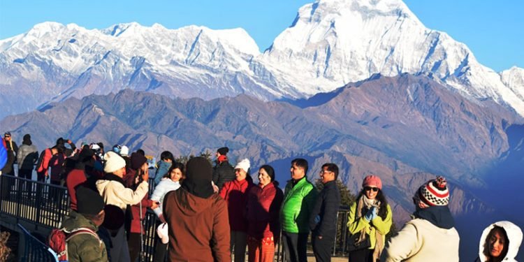 लयमा फर्किँदै घोडेपानीको पर्यटन व्यवसाय