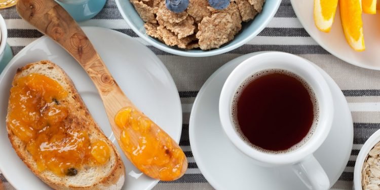 बिहान खाली पेटमा खान हुँदैन यी चीज, जसले हानी पु-याउँछ