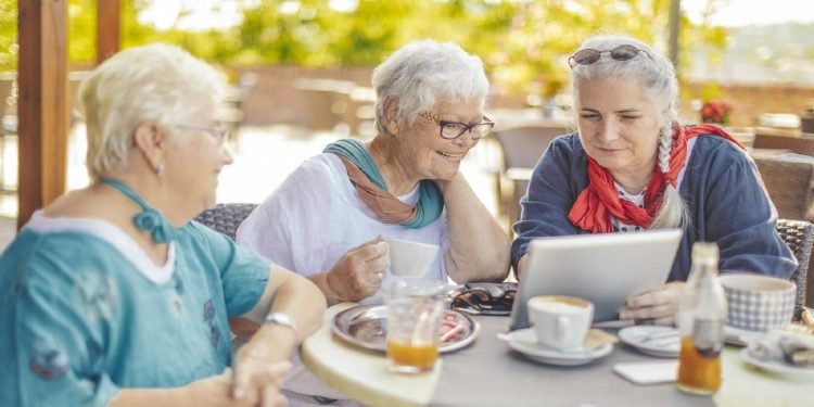 यस्ता छन् पुरुष भन्दा महिला बढी बाँच्ने  कारण