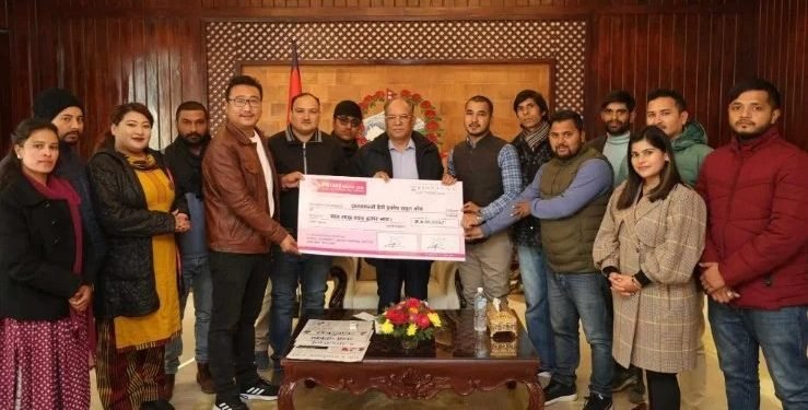 भूकम्प पीडितका लागि नेविसंघले दियो ७ लाख ११ हजार