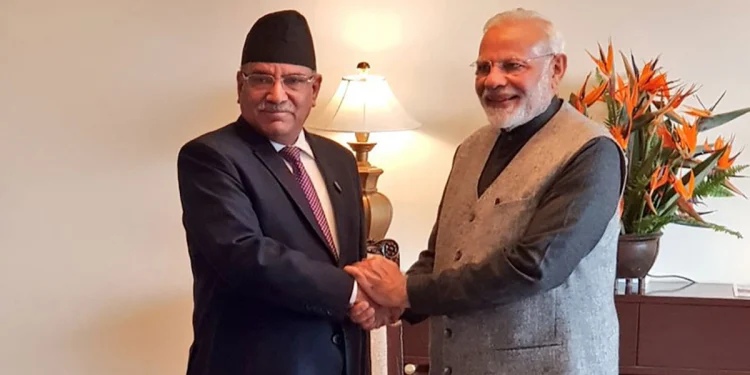 प्रधानमन्त्री प्रचण्ड र भारतीय समकक्षी मोदीबीच दुबईमा भेटवार्ता