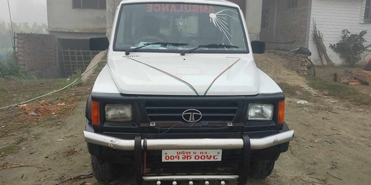 ४ महिनादेखि एम्बुलेन्स चालककै घरमा अलपत्र