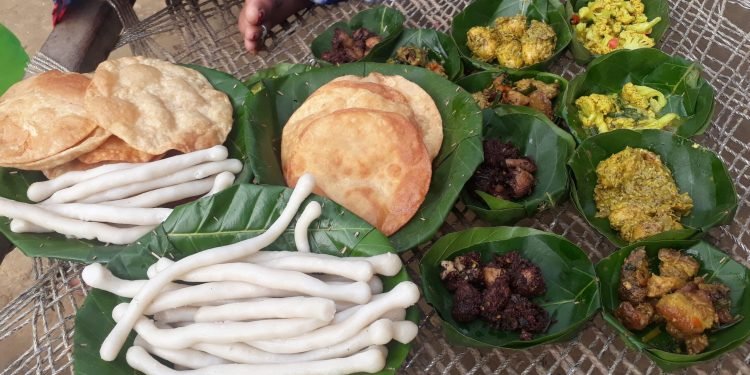 थारू लोकसंस्कृति जगेर्ना गर्न बेलौरीमा ‘माघ म्याला’