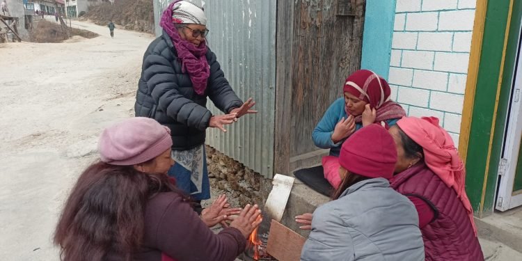 सुनसान बन्यो खुम्बु क्षेत्र, चिसोले जनजीवन प्रभावित