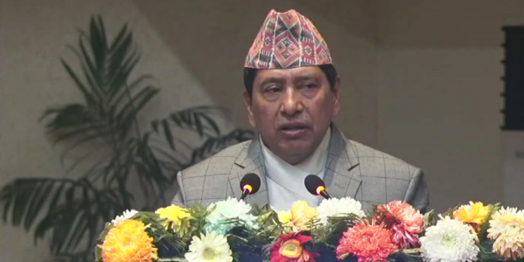 कसैको दबाब र प्रभावमा नपरी काम गर्न प्रहरीलाई गृहमन्त्री श्रेष्ठको निर्देशन