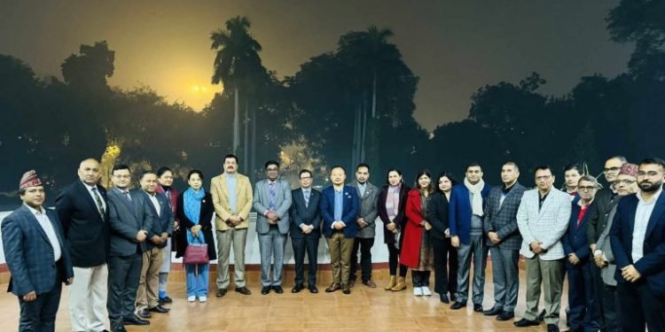 भारत भ्रमणमा रहेको सांसदहरुको टोली नेपाली दूतावासमा