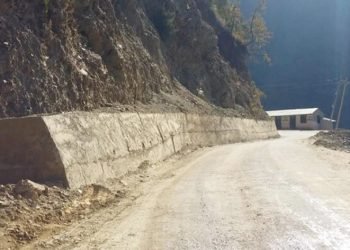 भीमफेदी कुलेखानी दक्षिणकाली सडकखण्ड बन्द