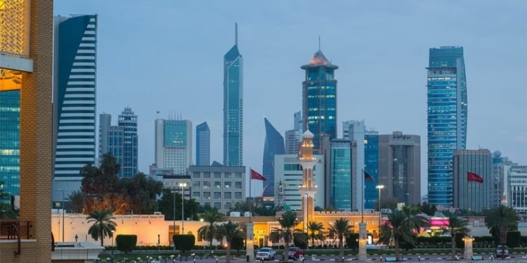 कुवेतद्वारा ११ दिनमै १४ सय विदेशी कामदारलाई देश निकाला