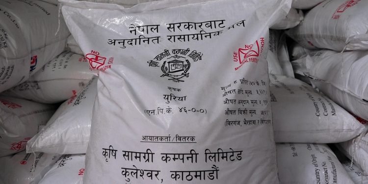सरकारी अनुदानको मल बाटोबाटै गायब भएपछि….
