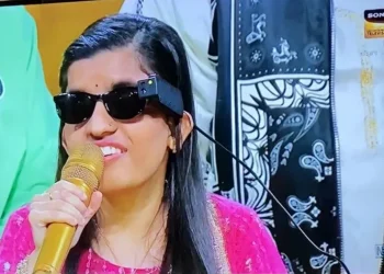 मेनुकाले पाइन् एआई जडित स्मार्ट भिजन चस्मा, अब मान्छे चिन्न सक्छिन् मेनुका