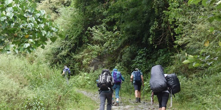 अर्घाखाँचीको नरपानीमा बढ्न थाले पर्यटक