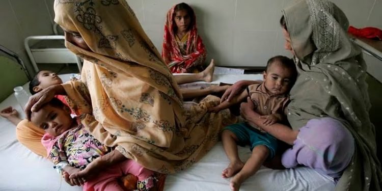 पाकिस्तानमा निमोनियाको प्रकोप, पञ्जाबमा २०० भन्दा बढी बालबालिकाको मृत्यु
