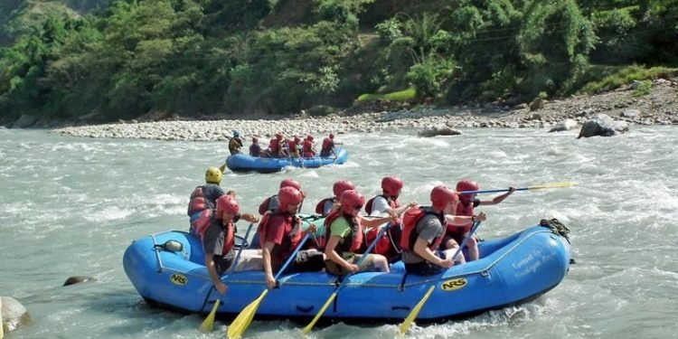 ‘रिभरगाइड’ मजदुरद्वारा पारिश्रमिक वृद्धि गर्न माग