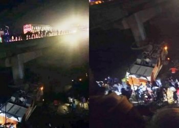 राप्ती नदीमा बस खस्दा १२ जनाको मृत्यु, २३ जना घाइते